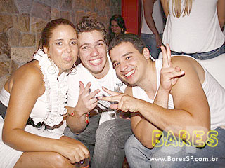 Warm-up do MOB Festival 2009 com Dj Hernan Cattaneo na Pacha Warm-up do MOB Festival 2009 com Dj Hernan Cattaneo na Pacha