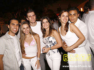 Warm-up do MOB Festival 2009 com Dj Hernan Cattaneo na Pacha Warm-up do MOB Festival 2009 com Dj Hernan Cattaneo na Pacha