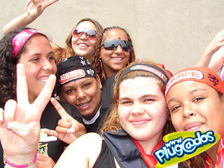 Ação Promocional Plugados Adria – Show RBD – Portão 15 Ação Promocional Plugados Adria – Show RBD – Portão 15