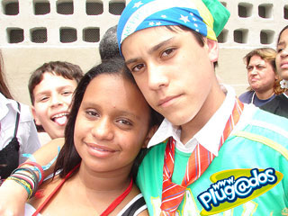 Ação Promocional Plugados Adria – Show RBD – Portão 15 Ação Promocional Plugados Adria – Show RBD – Portão 15