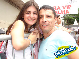 Ação Promocional Plugados Adria – Show RBD – Portão 16 Ação Promocional Plugados Adria – Show RBD – Portão 16