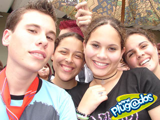 Ação Promocional Plugados Adria – Show RBD – Portão 17 Ação Promocional Plugados Adria – Show RBD – Portão 17