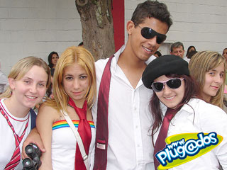 Ação Promocional Plugados Adria – Show RBD – Portão 17 Ação Promocional Plugados Adria – Show RBD – Portão 17