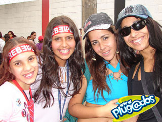 Ação Promocional Plugados Adria – Show RBD – Portão 17 Ação Promocional Plugados Adria – Show RBD – Portão 17