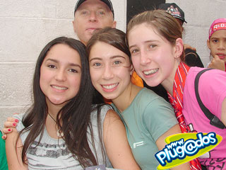 Ação Promocional Plugados Adria – Show RBD – Portão 18 Ação Promocional Plugados Adria – Show RBD – Portão 18