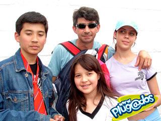 Ação Promocional Plugados Adria – Show RBD – Portão 18 Ação Promocional Plugados Adria – Show RBD – Portão 18