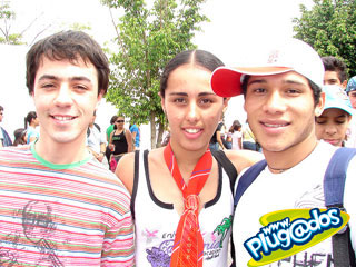 Ação Promocional Plugados Adria – Show RBD – Portão 18 Ação Promocional Plugados Adria – Show RBD – Portão 18