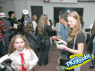 Ação Promocional Plugados Adria – Show RBD – Camarim Ação Promocional Plugados Adria – Show RBD – Camarim