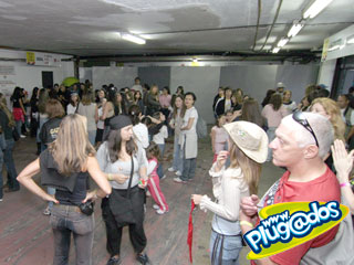 Ação Promocional Plugados Adria – Show RBD – Camarim Ação Promocional Plugados Adria – Show RBD – Camarim