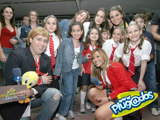 Ação Promocional Plugados Adria – Show RBD – Camarim Ação Promocional Plugados Adria – Show RBD – Camarim