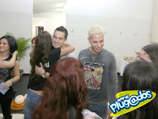 Ação Promocional Plugados Adria – Show RBD – Camarim Ação Promocional Plugados Adria – Show RBD – Camarim