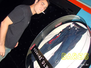 Ação Fury Days da Levi s na Lov.E Club & Lounge Ação Fury Days da Levi s na Lov.E Club & Lounge