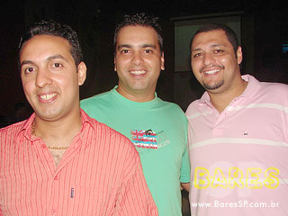 Sábado a noite no Pimenta Bar Sábado a noite no Pimenta Bar