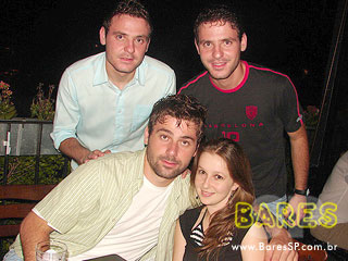 Sábado a noite no Pimenta Bar Sábado a noite no Pimenta Bar