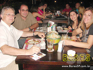 Sábado a noite no Pimenta Bar Sábado a noite no Pimenta Bar