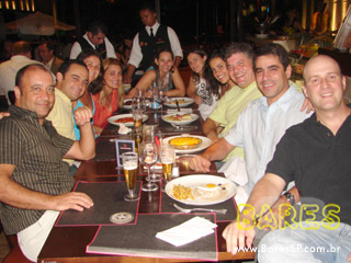 Quinta a noite no Bar Alcântara Quinta a noite no Bar Alcântara