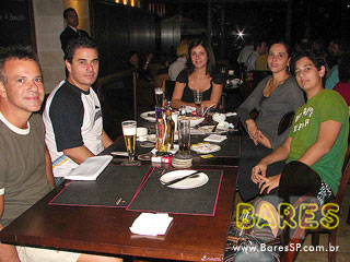 Sexta-feira à noite no Alcântara Sexta-feira à noite no Alcântara