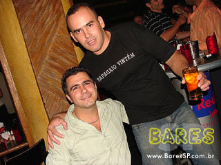 Aniversário de 10 anos da Cervejaria Papagaio Vintém Aniversário de 10 anos da Cervejaria Papagaio Vintém