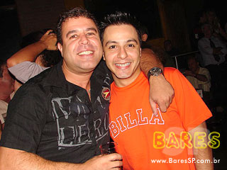 Aniversário de 10 anos da Cervejaria Papagaio Vintém Aniversário de 10 anos da Cervejaria Papagaio Vintém