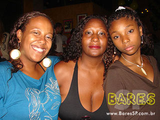 Aniversário de 10 anos da Cervejaria Papagaio Vintém Aniversário de 10 anos da Cervejaria Papagaio Vintém