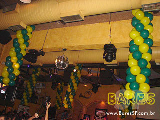 Aniversário de 10 anos da Cervejaria Papagaio Vintém Aniversário de 10 anos da Cervejaria Papagaio Vintém