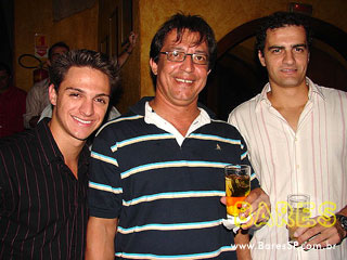 Aniversário de 10 anos da Cervejaria Papagaio Vintém Aniversário de 10 anos da Cervejaria Papagaio Vintém