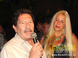 Aniversário de 10 anos da Cervejaria Papagaio Vintém Aniversário de 10 anos da Cervejaria Papagaio Vintém