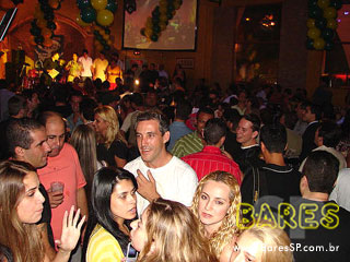 Aniversário de 10 anos da Cervejaria Papagaio Vintém Aniversário de 10 anos da Cervejaria Papagaio Vintém