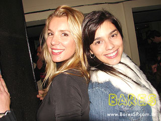 Quinta com música ao vivo no Mercearia Quinta com música ao vivo no Mercearia