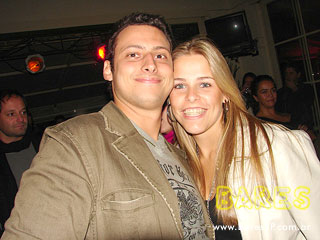 Quinta com música ao vivo no Mercearia Quinta com música ao vivo no Mercearia