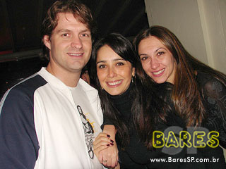 Quinta com música ao vivo no Mercearia Quinta com música ao vivo no Mercearia