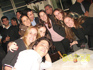 Quinta com música ao vivo no Mercearia Quinta com música ao vivo no Mercearia