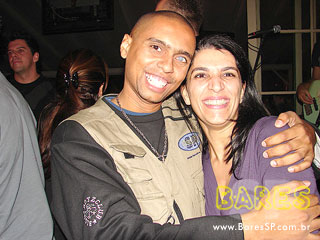 Quinta com música ao vivo no Mercearia Quinta com música ao vivo no Mercearia