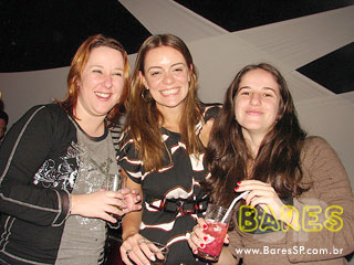 Quinta com música ao vivo no Mercearia Quinta com música ao vivo no Mercearia