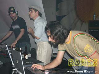 Festa de Encerramento do Festival da Cultura Inglesa no Urbano Festa de Encerramento do Festival da Cultura Inglesa no Urbano