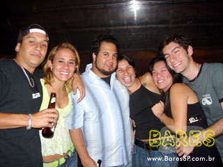 Noite de sábado na Taberna Sherwood Noite de sábado na Taberna Sherwood