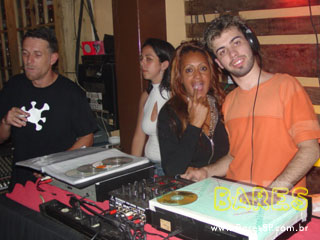 Noite de sábado na Taberna Sherwood Noite de sábado na Taberna Sherwood