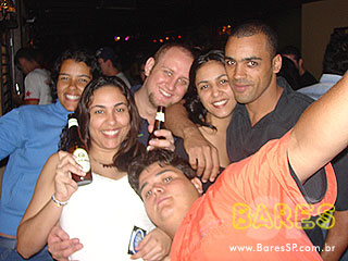 Noite de sábado na Taberna Sherwood Noite de sábado na Taberna Sherwood