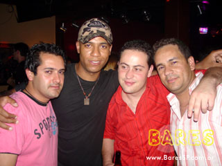 Noite de sábado na Taberna Sherwood Noite de sábado na Taberna Sherwood