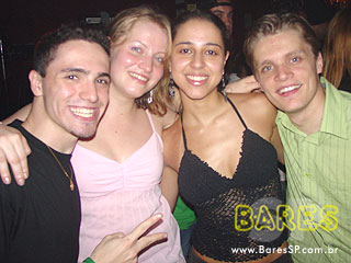 Noite de sábado na Taberna Sherwood Noite de sábado na Taberna Sherwood