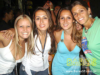 Chiclete com Banana no aniversário do Santa Aldeia Chiclete com Banana no aniversário do Santa Aldeia