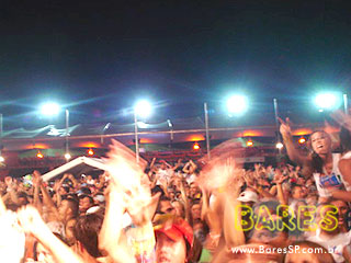 Chiclete com Banana no aniversário do Santa Aldeia Chiclete com Banana no aniversário do Santa Aldeia