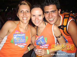 Chiclete com Banana no aniversário do Santa Aldeia Chiclete com Banana no aniversário do Santa Aldeia