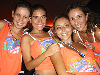 Chiclete com Banana no aniversário do Santa Aldeia Chiclete com Banana no aniversário do Santa Aldeia