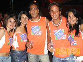 Chiclete com Banana no aniversário do Santa Aldeia Chiclete com Banana no aniversário do Santa Aldeia