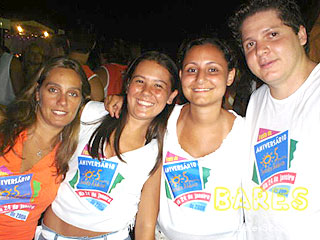 Chiclete com Banana no aniversário do Santa Aldeia Chiclete com Banana no aniversário do Santa Aldeia