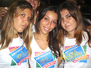 Chiclete com Banana no aniversário do Santa Aldeia Chiclete com Banana no aniversário do Santa Aldeia