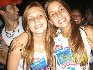 Chiclete com Banana no aniversário do Santa Aldeia Chiclete com Banana no aniversário do Santa Aldeia