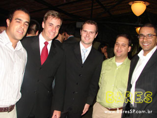 Lançamento do IAB Brasil no Bun Café Lançamento do IAB Brasil no Bun Café