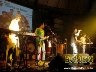 Domingo com Pagode no Armazém da Vila Domingo com Pagode no Armazém da Vila